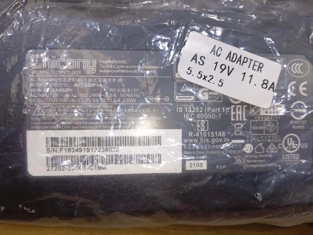 CARGADOR MSI PUNTA ASUS DE 20V A 11. 8 A 240W NUEVO