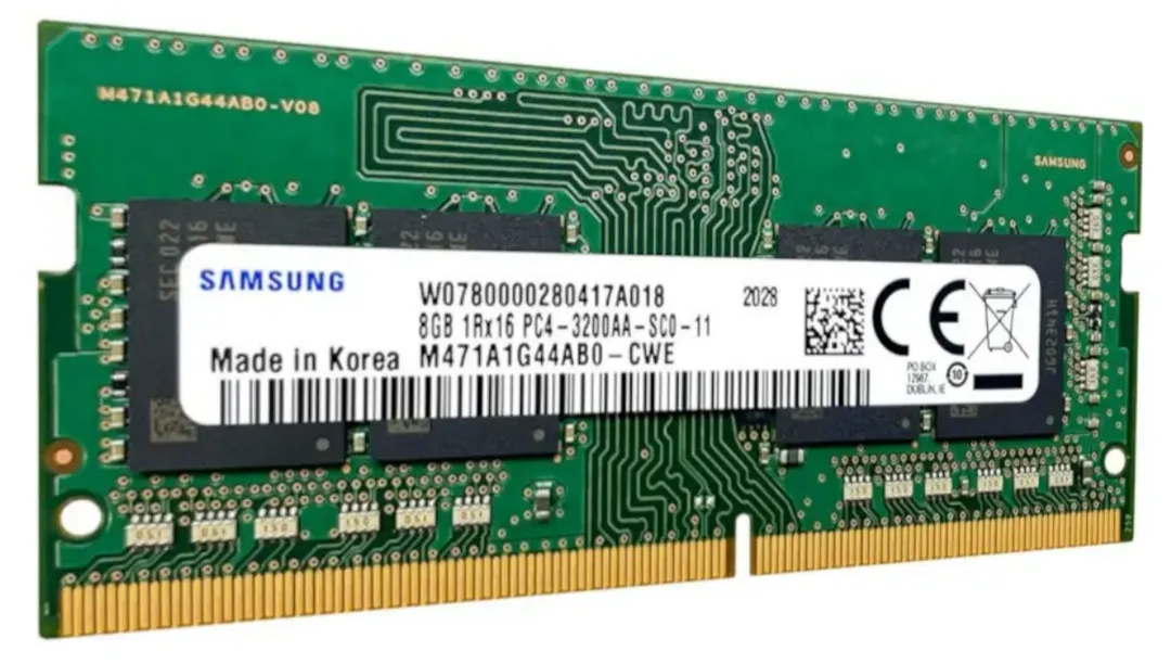 SAMSUNG - MEMORIA PORTATIL DRR4 DE 8GB SAMSUNG 3200