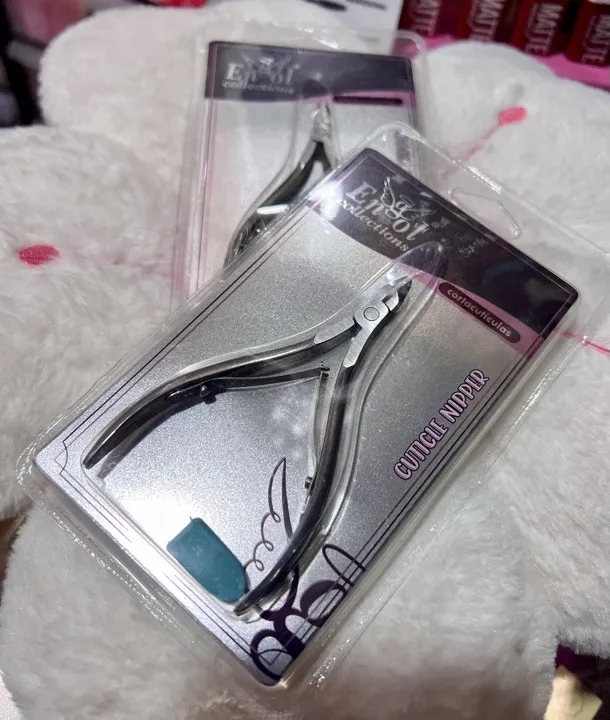 pinza cortacutícula metalica