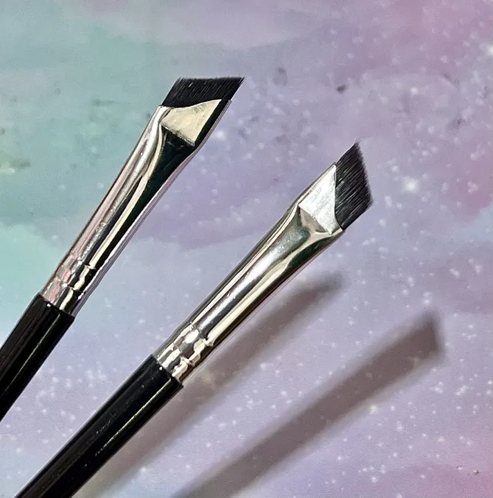 brocha para cejas o delineado