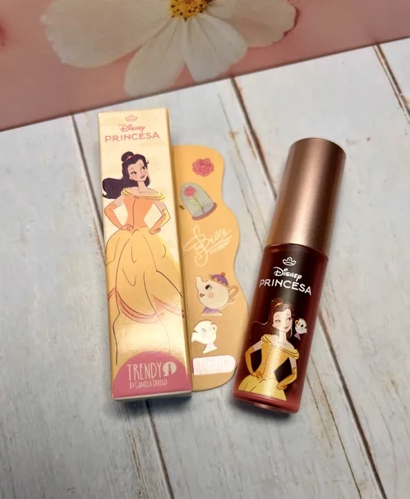 tinta de labios princesas bella