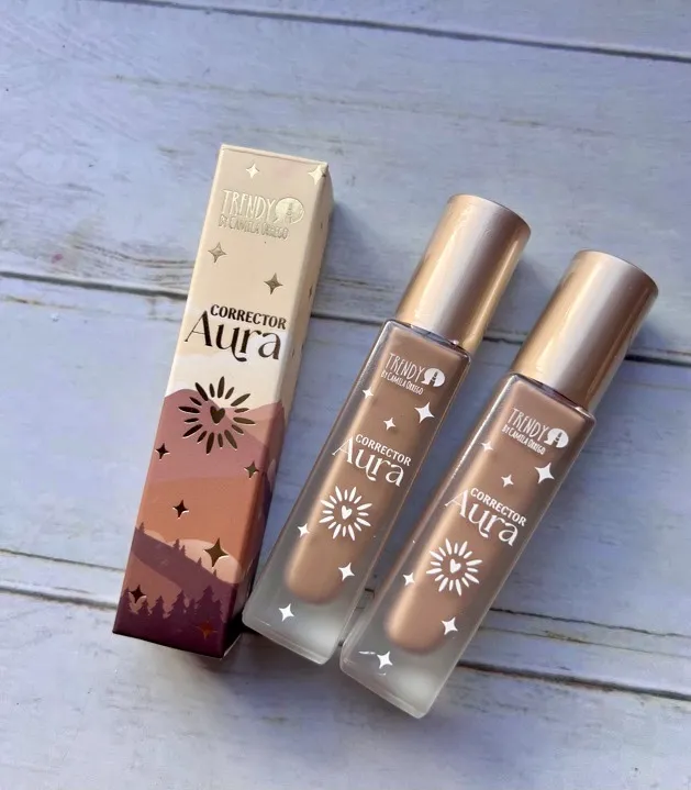corrector de ojeras Aura