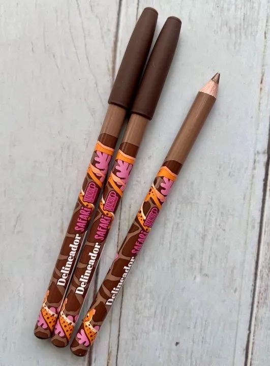 lápiz de ojos safari