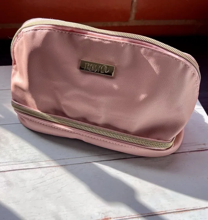 cosmetiquera pastel