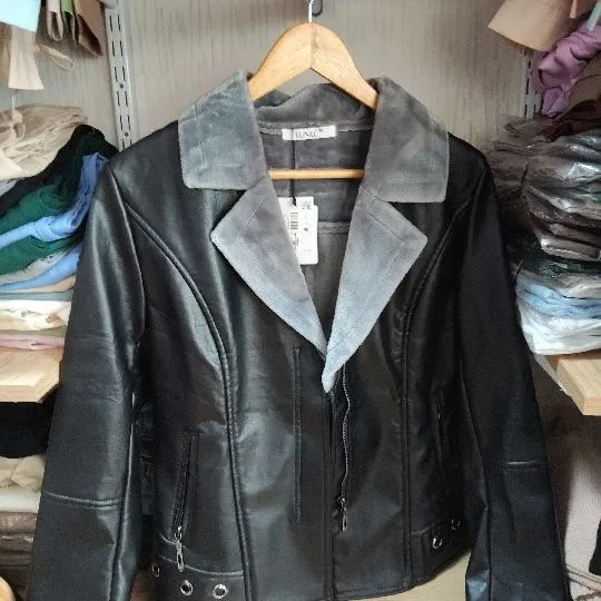 436 Saco Cuerina importado