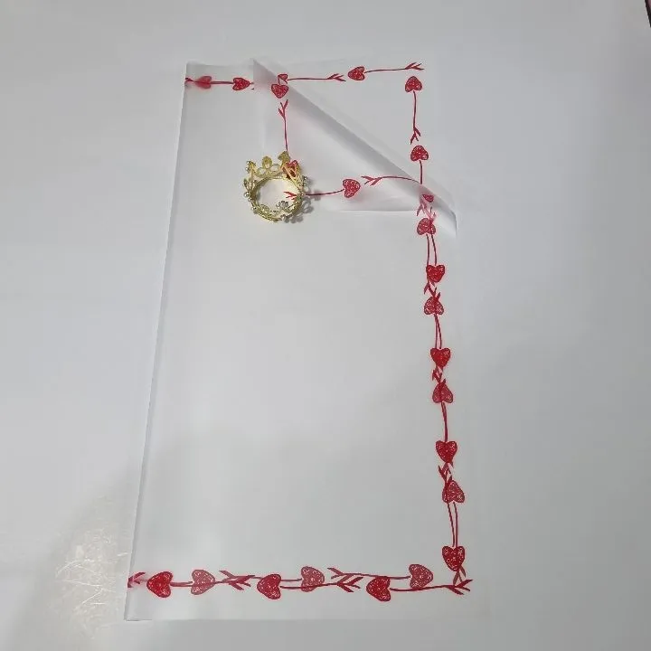 UNIDAD PAPEL COREANO BLANCO CON CORAZONES TRASLÚCIDO