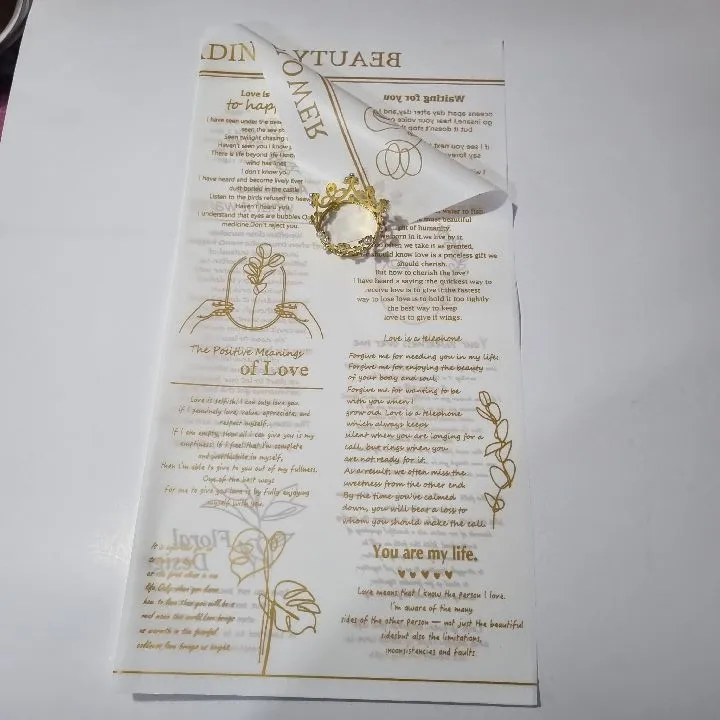 PAQUETE PAPEL COREANO PERIÓDICO DORADO X PAQ(20U) TRASLUCIDO