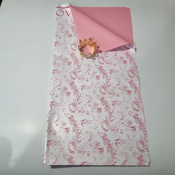 UNIDAD PAPEL COREANO BLANCO PAJARITOS REVERSO ROSADO MATE