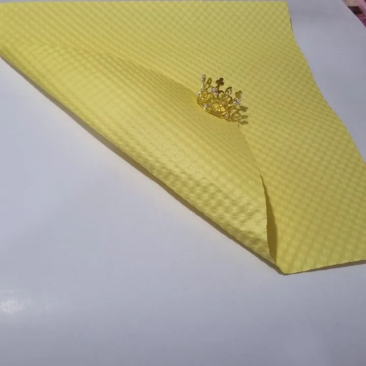 UNIDAD PAPEL RELIEVE MOD 13 AMARILLO 50CMX50CM