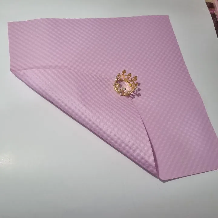 UNIDAD PAPEL RELIEVE MOD 13 LILA 50CMX50CM