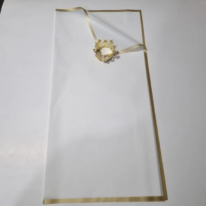 PAQUETE PAPEL COREANO BLANCO CON BORDE DORADO TRASLÚCIDO