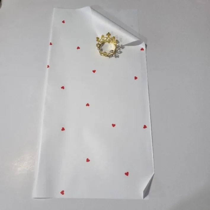 UNIDAD PAPEL COREANO BLANCO CORAZONES ROJOS REVERSO BLANCO MATE