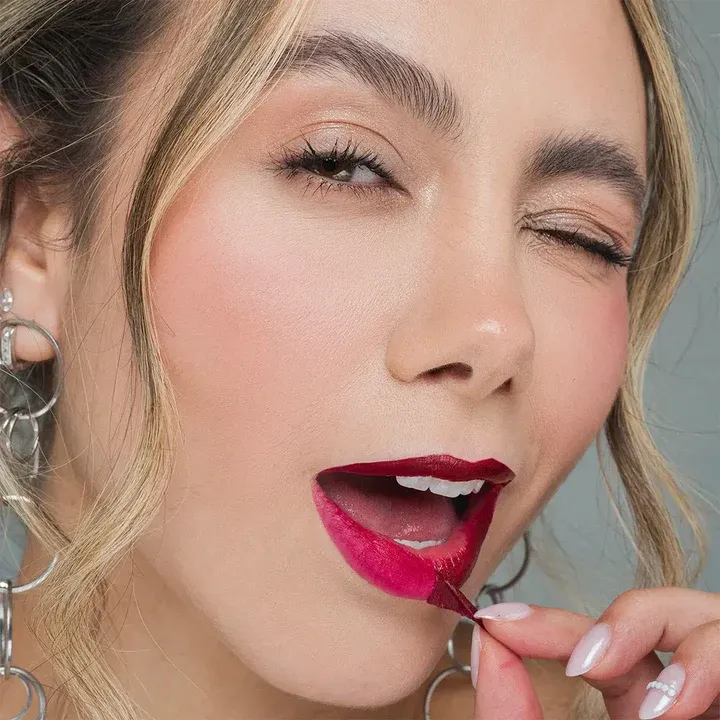 Ruby rose  - PEEL OFF LIP STAIN TATTOO 