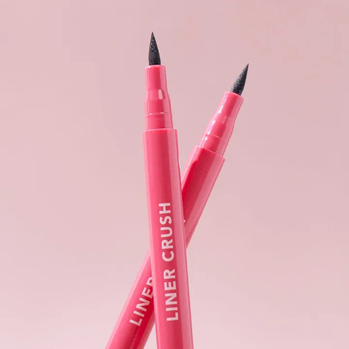 PLUMON DELINEADOR LINER CRUSH NEGRO