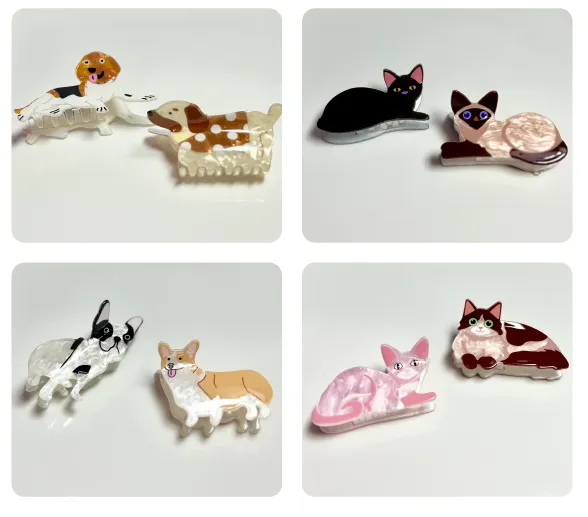 GANCHO CAIMAN EN NACAR CON DISEÑO DE PERROS EN RAZAS SURTIDAS 29FC053