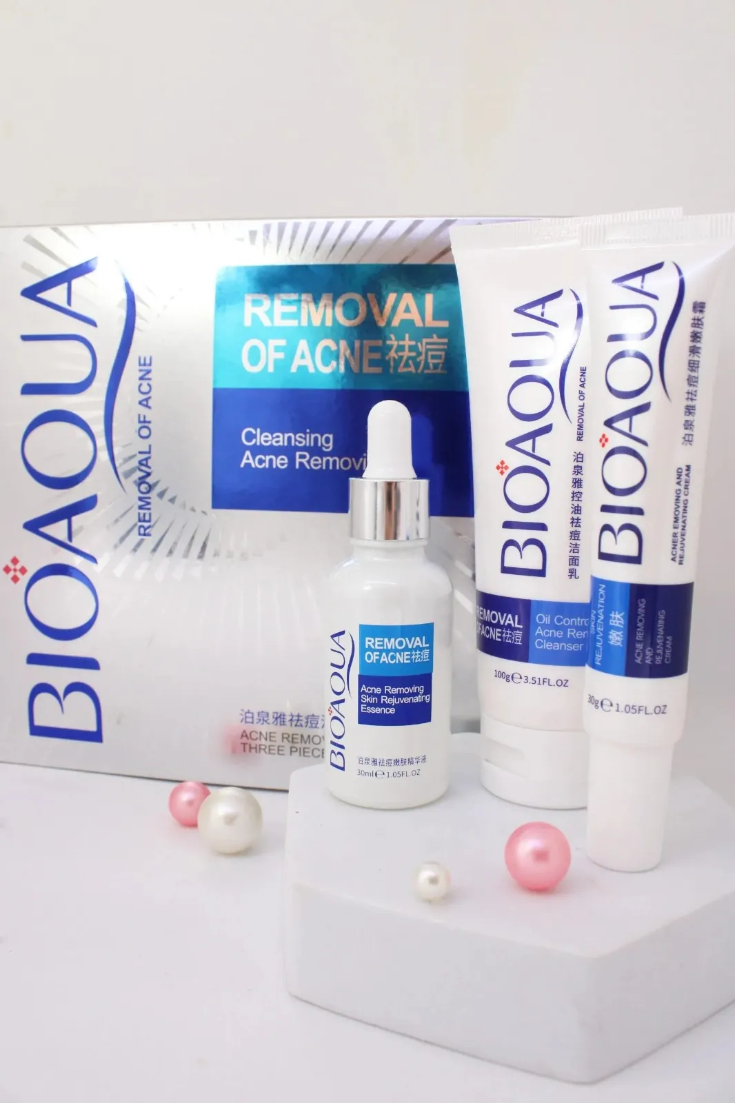 BIOAQUA - KIT ANTI ACNE X 3 PRODUCTOS PARA ACNE BIOAQUA BQY40381