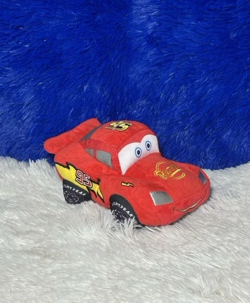Rayo McQueen Cars