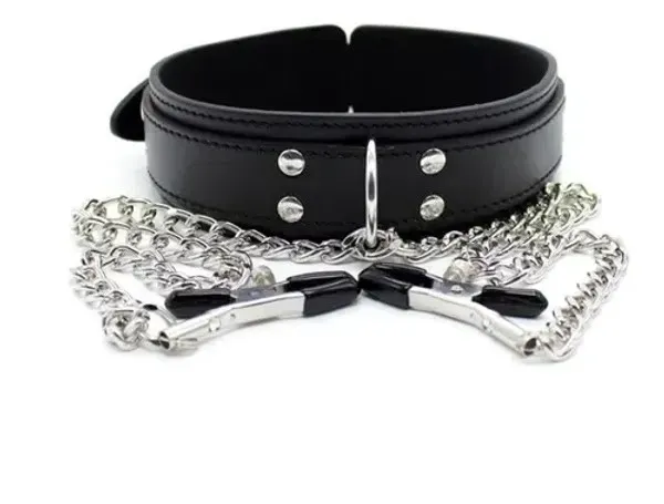 Collar EN CUERO CON PEZONERAS BDSM (NEGRO) CLL350DH