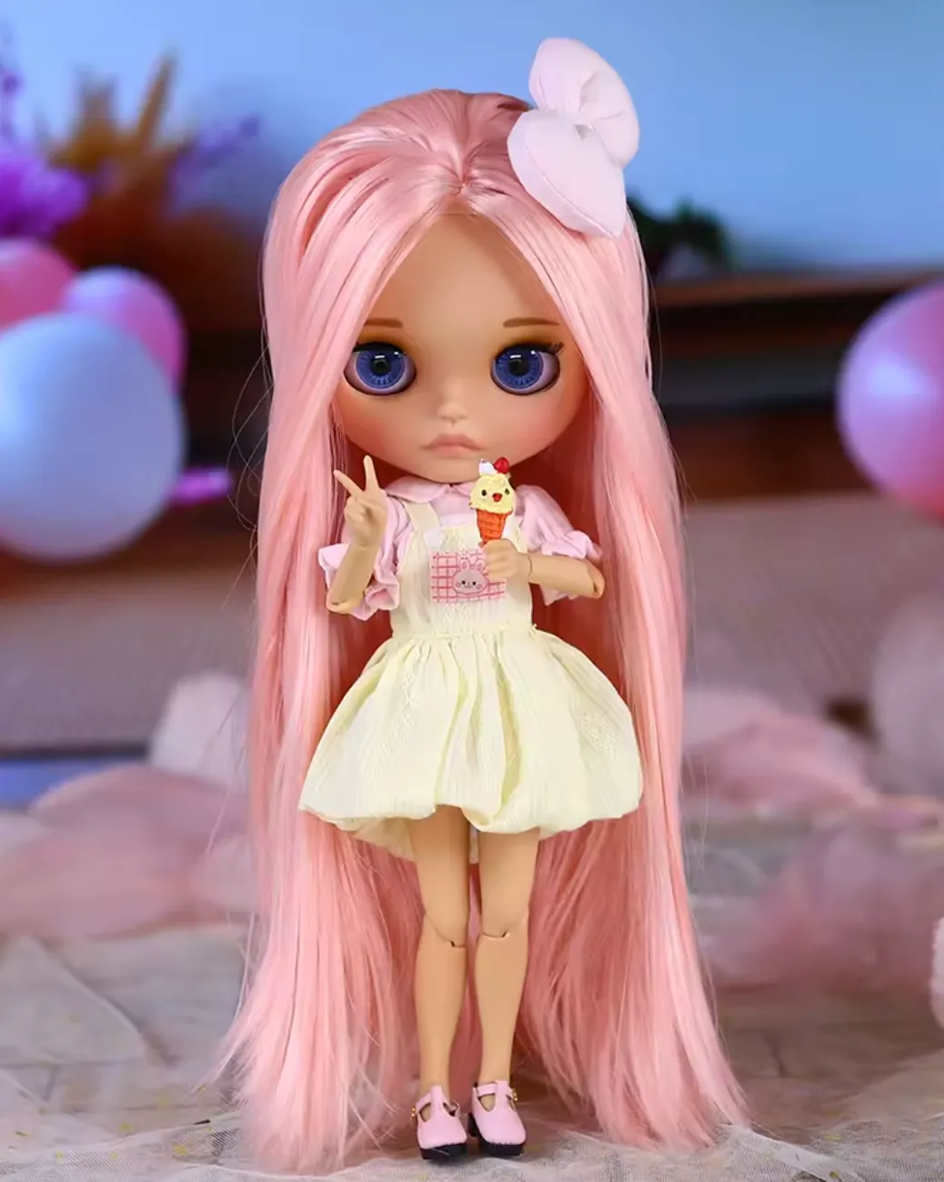 Muñeca ICY DBS Rosada
