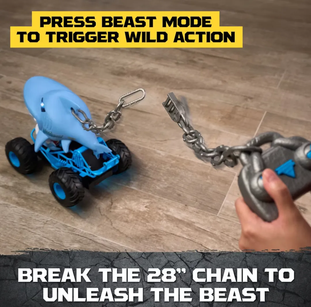 Monster Jam Chomping Megalodon 