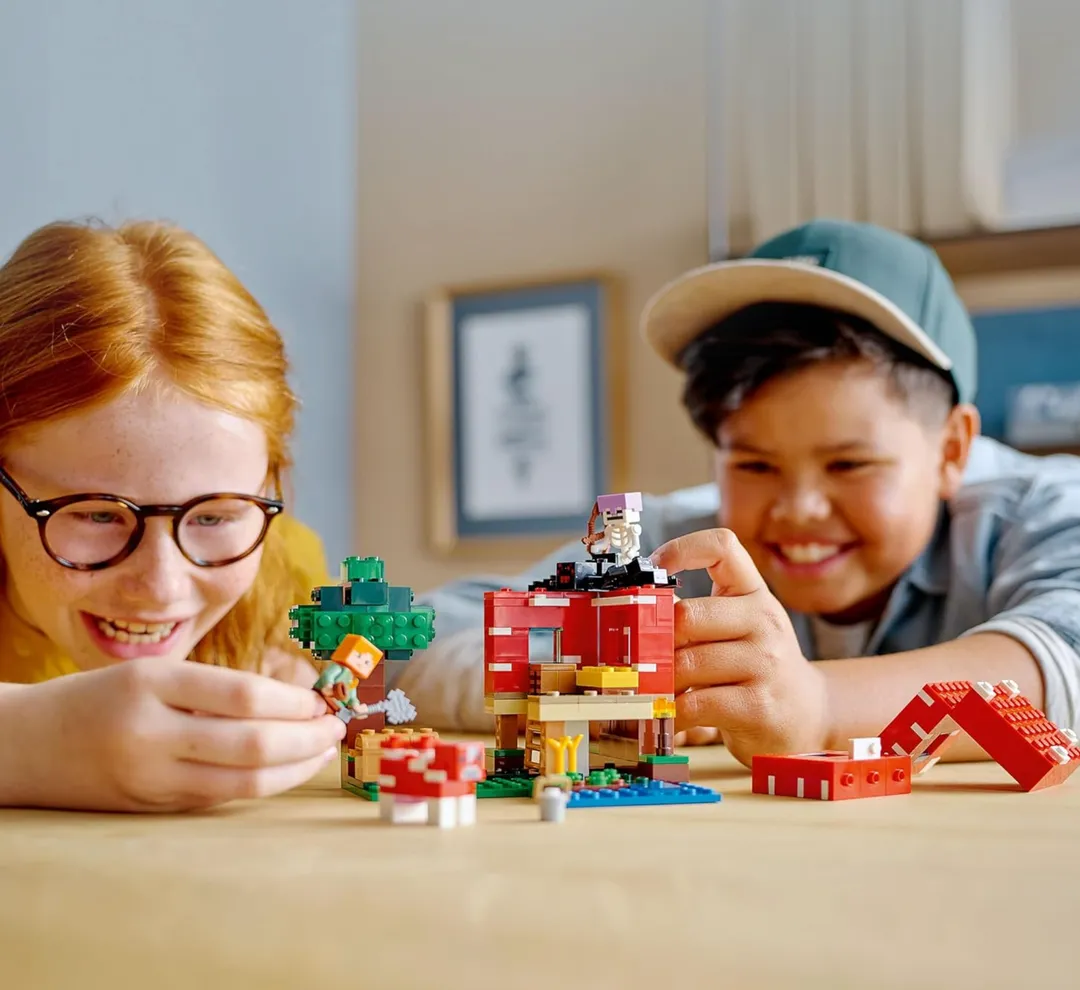 LEGO Minecraft - Juego de The Mushroom House