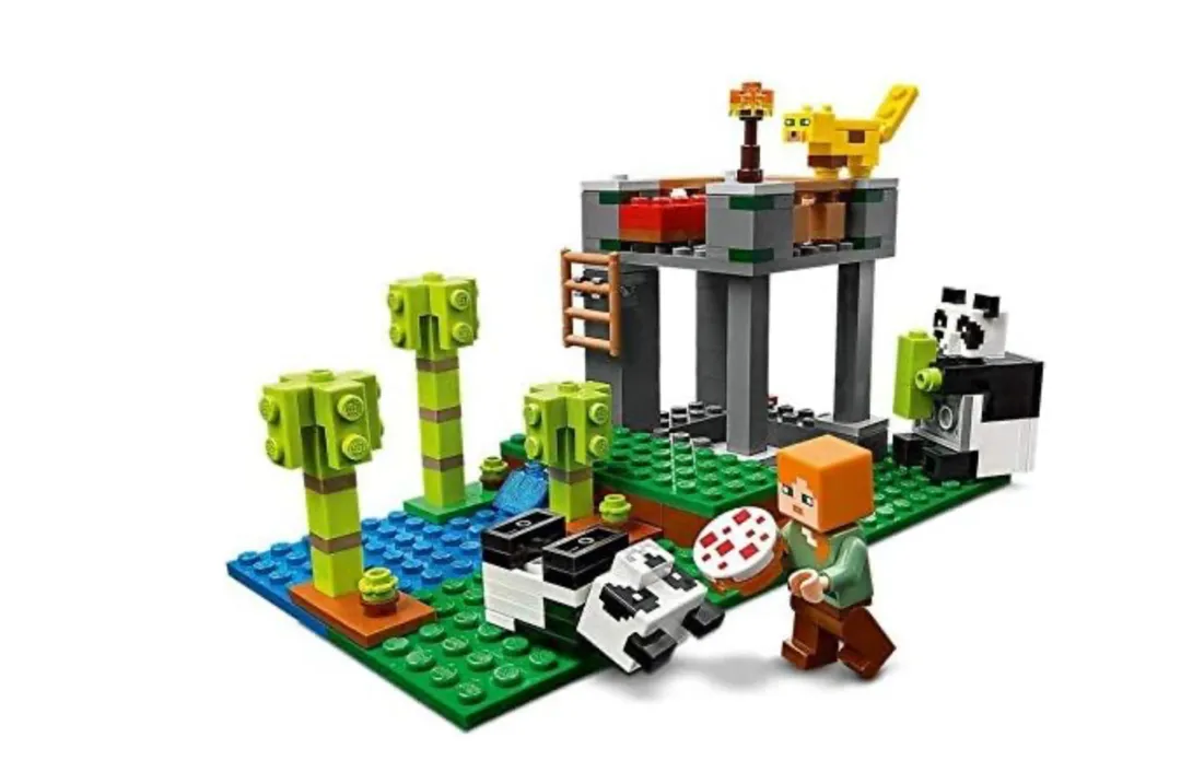 LEGO Minecraft The Panda Nursery