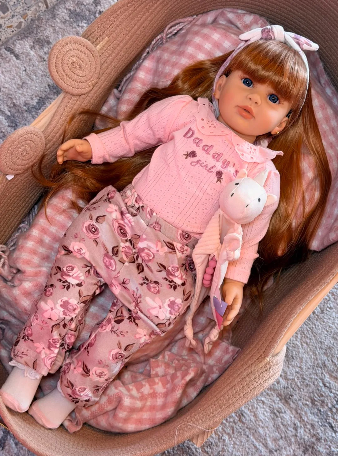 Bebe Reborn Alaia Flores Cabello largo 