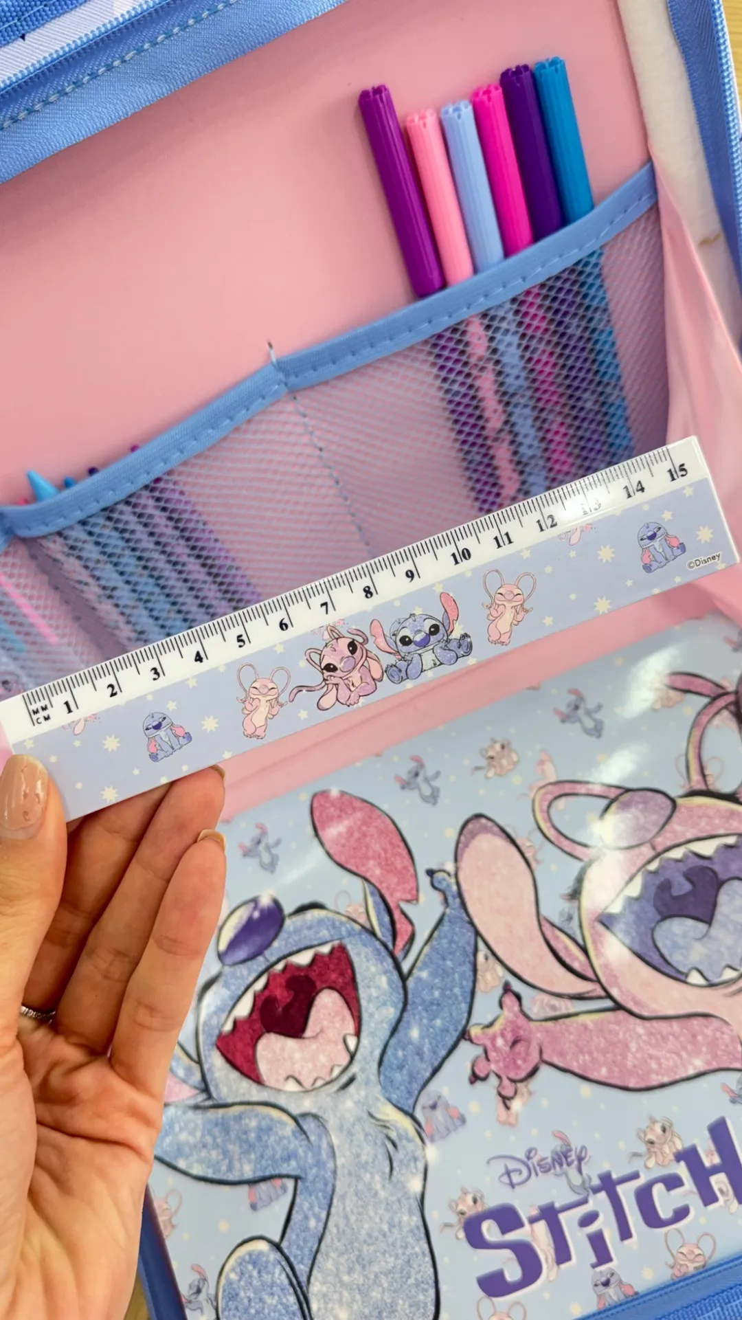 Cartuchera Con Accesorios Stitch Azul