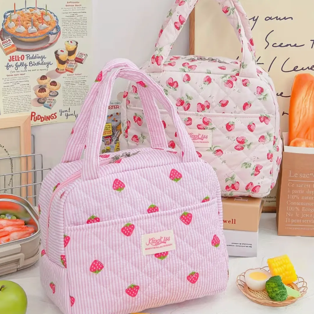 Pañalera Fresias Rosada