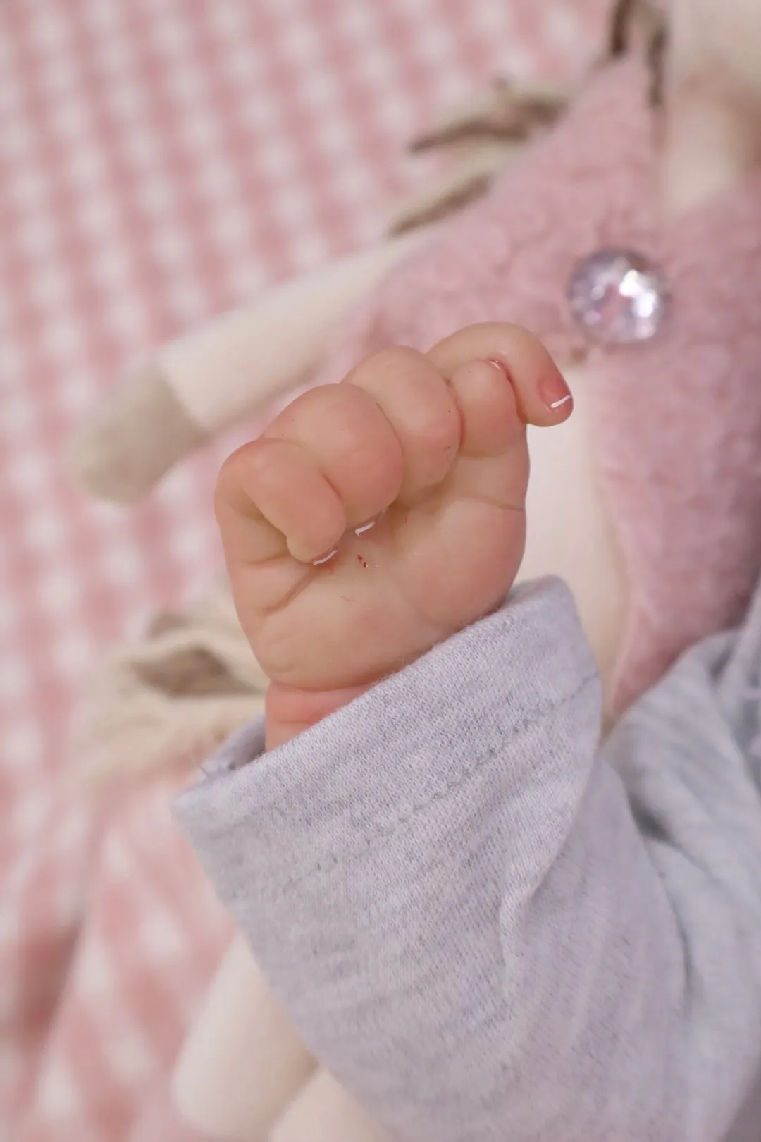 Bebe Reborn Salvador Gris Niño