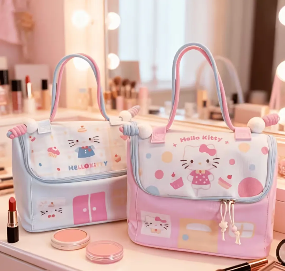 Pañalera Hello Kitty Colores