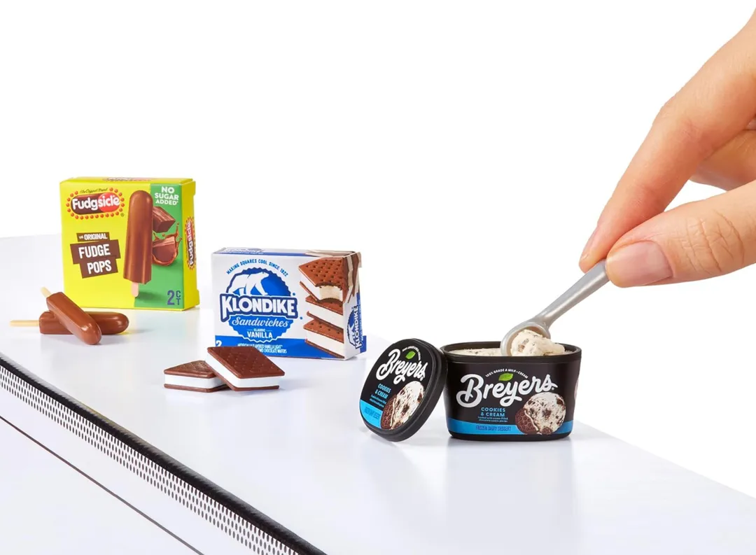 Mini Brands Mini Verse