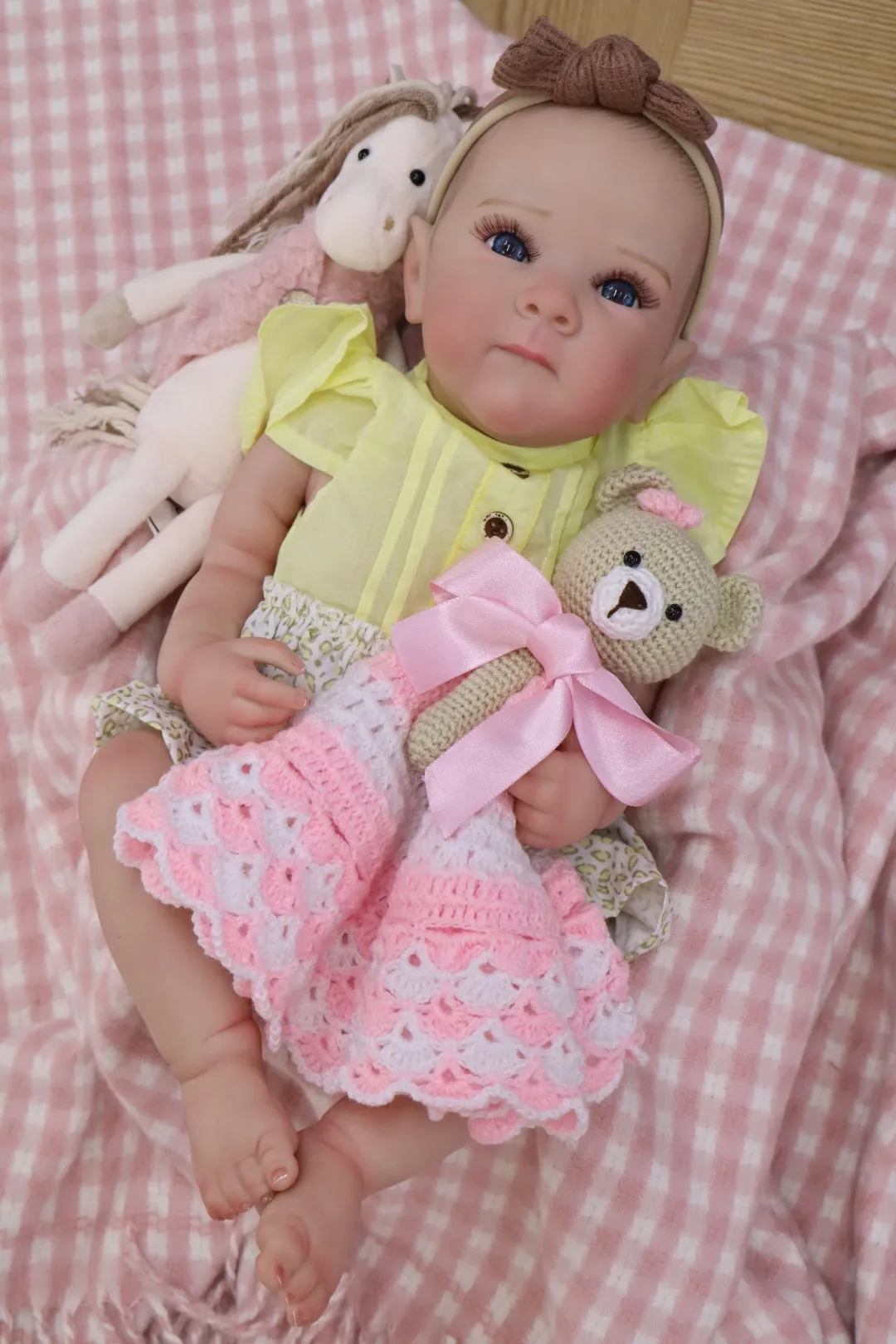 Bebe Reborn Mia Ropa Amarilla