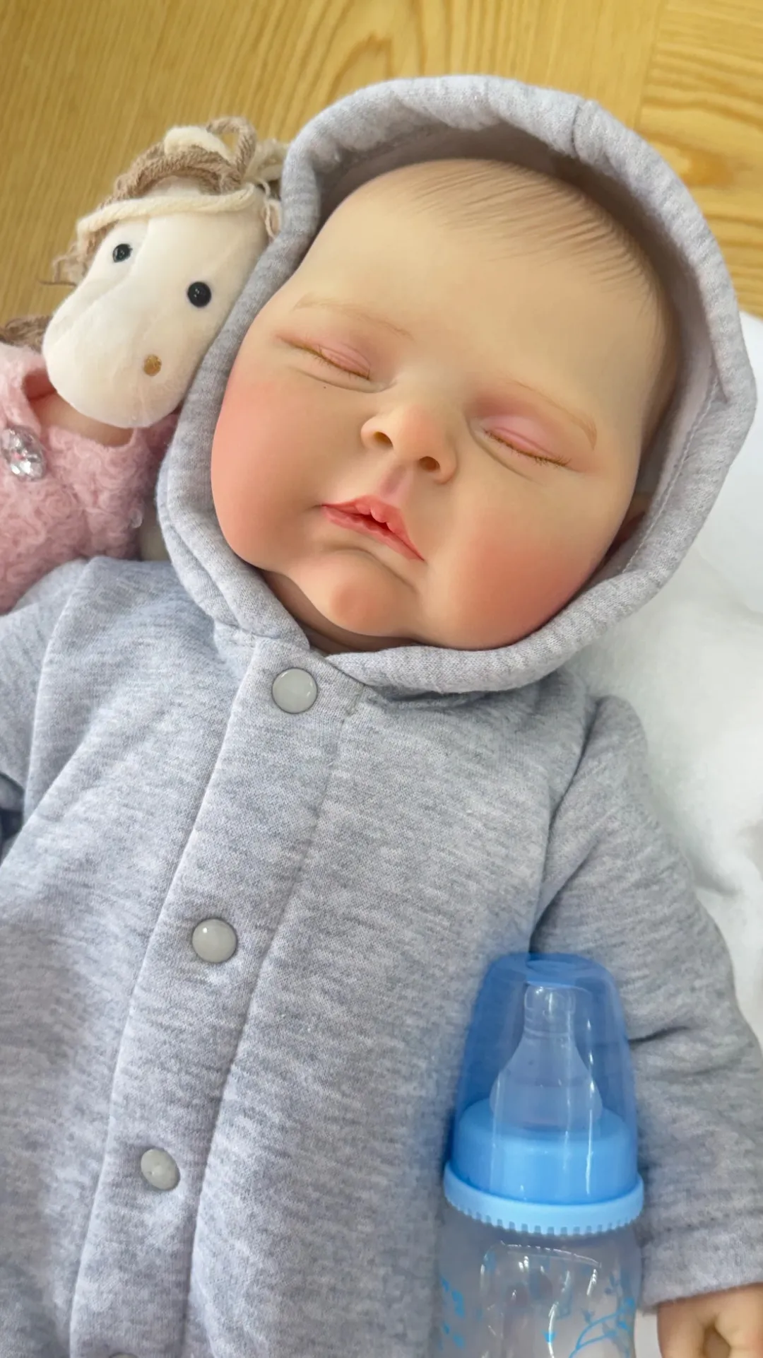 Bebe Reborn Daniel Gris Niño