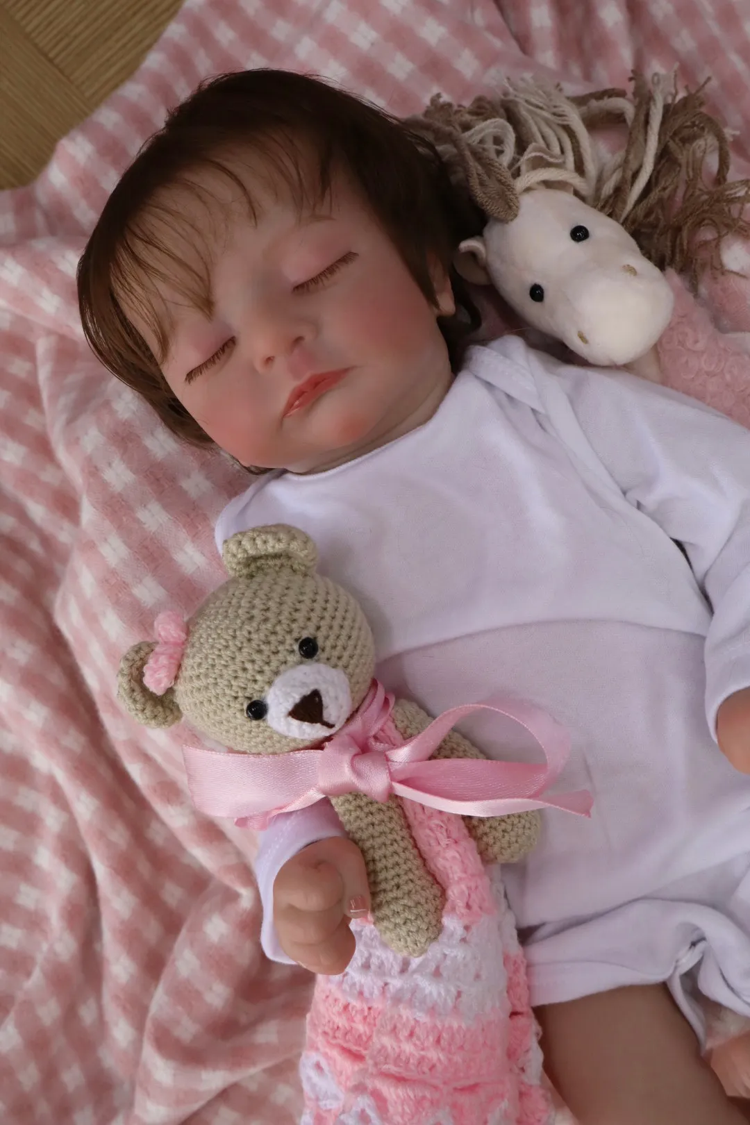 Bebe Reborn Pedro Ropa Blanca