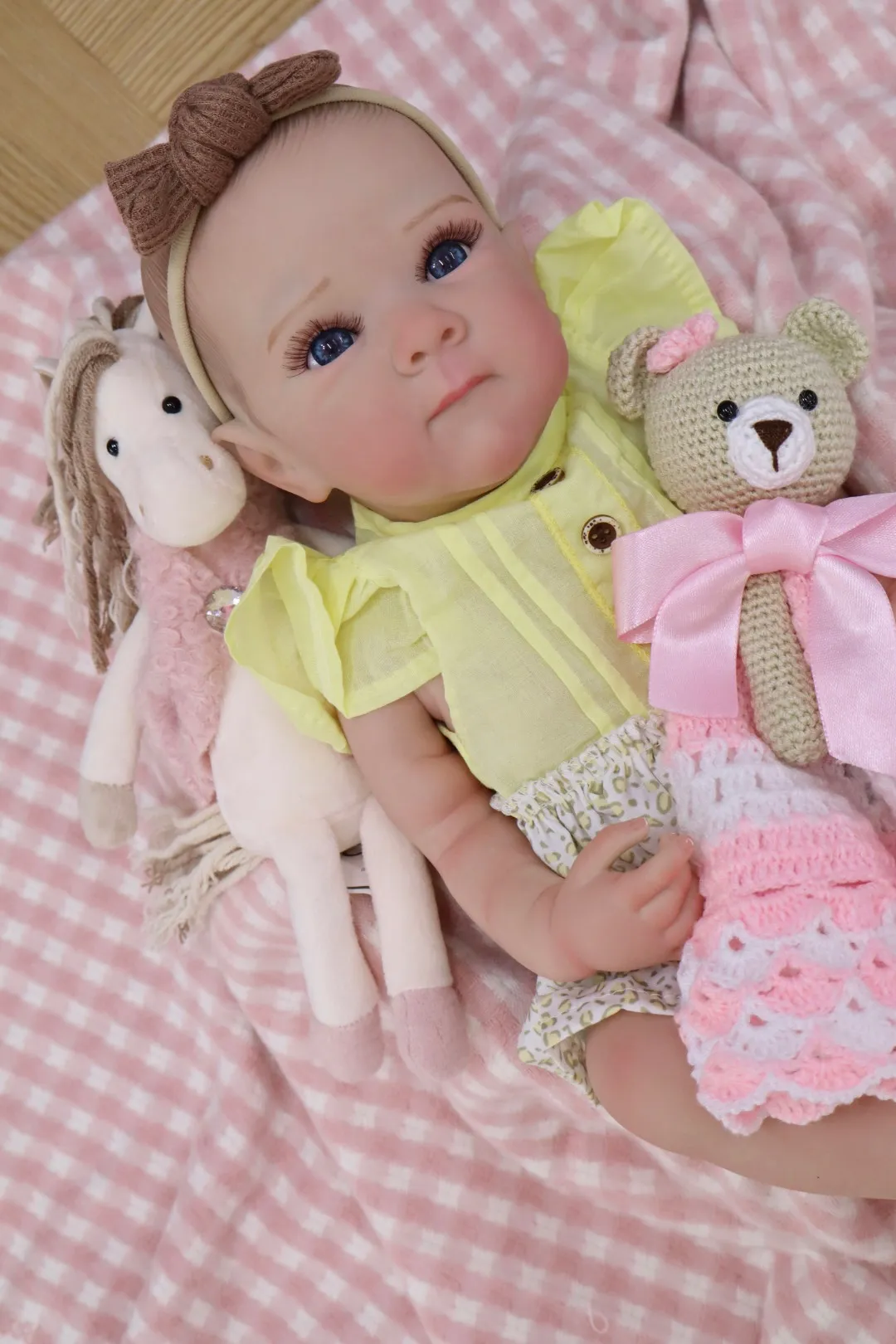 Bebe Reborn Mia Ropa Amarilla