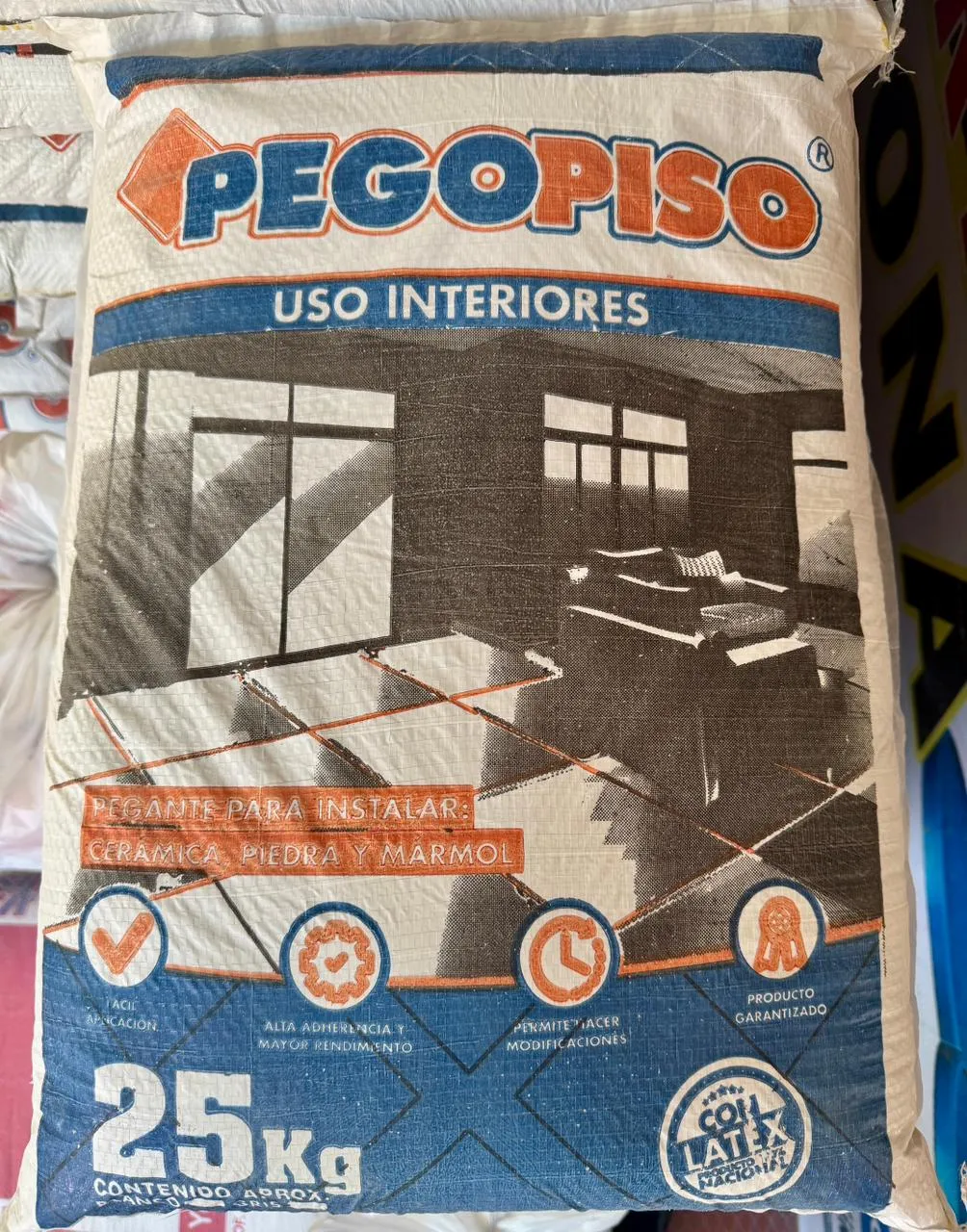 PEGO PISO INTERIOR *25KG