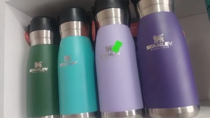 BOTELLAS 780ML TERMICA CON PICO CON MANIJA