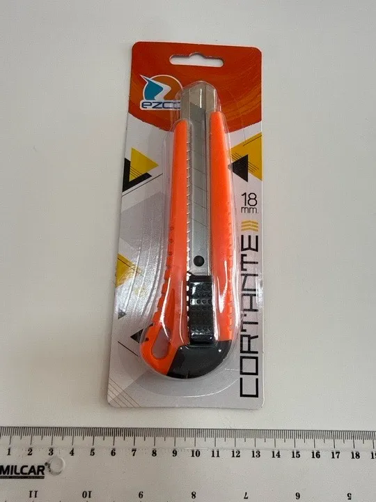 CUTTER CORTANTE 18MM EZCO trincheta
