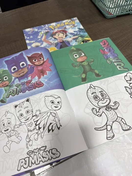 LIBROS PARA COLOREAR A4 para pintar y jugar stickers rompecabezas letras y números