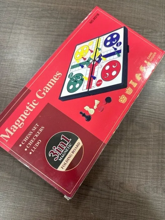 AJEDREZ LUDO Y POCKER jugos 3 en 1 magnéticos magnetic games