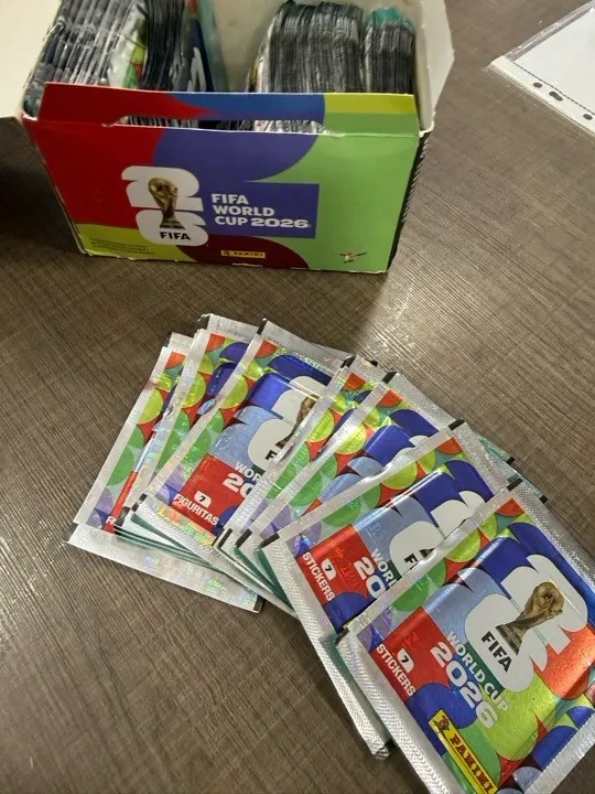 FIGURITAS PANINI cartas álbum mundial