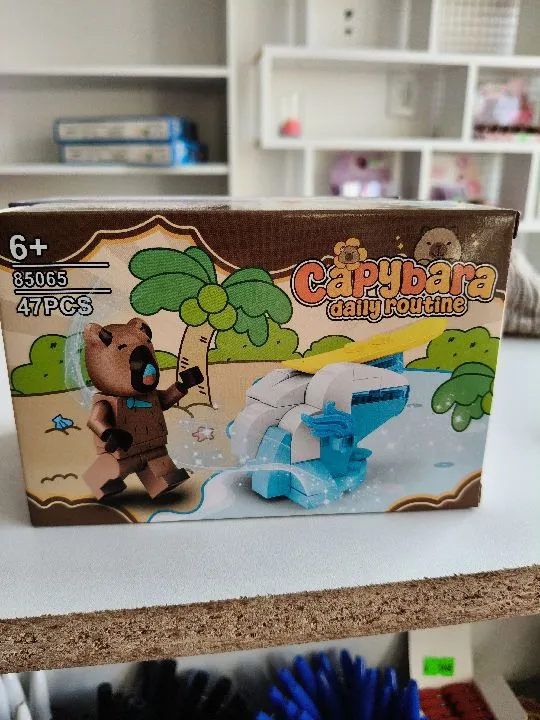 LEGO CAPIBARA DAILY ROUTINE