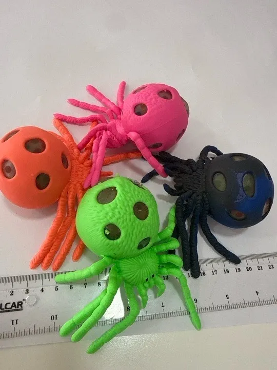 SQUISHY ARAÑA DE ORBIS ANTIESTRES