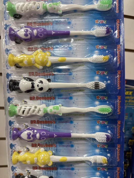 CEPILLOS DE DIENTES INFANTILES CON DISEÑOS