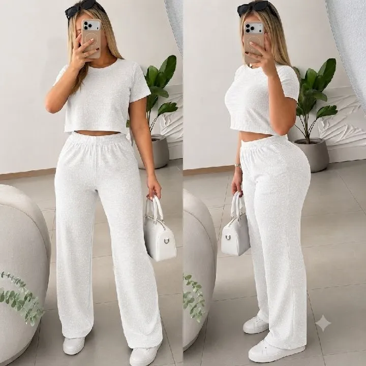 028 conjunto con brillos blanco talla S/M ref: 028