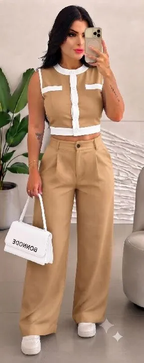 013 set 2 colores beige con botones talla M/L