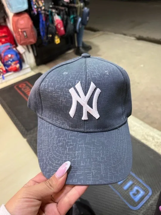 GORRA YANKIS DEGRADE