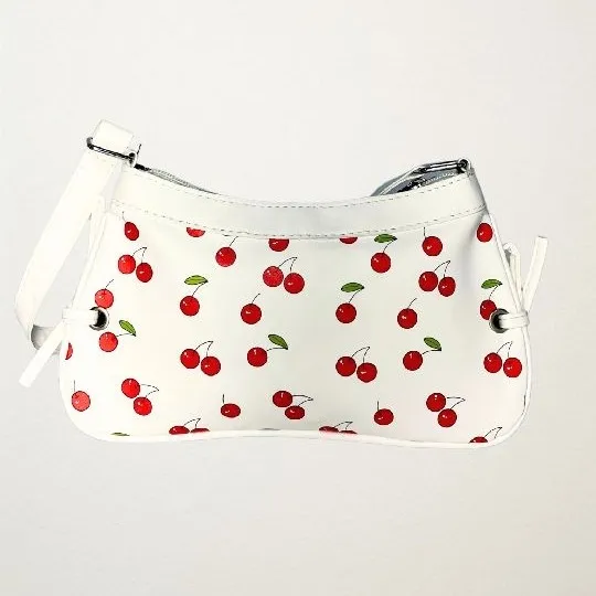 BOLSO DE HOMBRO BLANCO CON CEREZAS