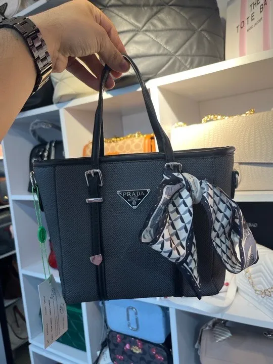 BOLSO PRADA IMPORTADO CON MOÑO